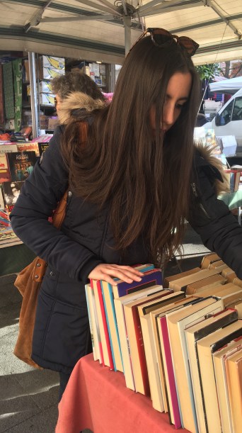 B909AD57-26B6-4B3B-8C21-47D8A6942897